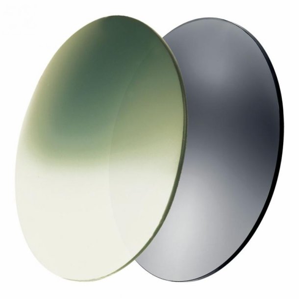 Policarbonate photochromatic gradient lens B4 G15 D=80mm.