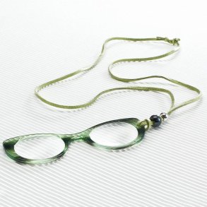 AIRPORT Green retro pendant with+2,00 magnifier+microf.pouch