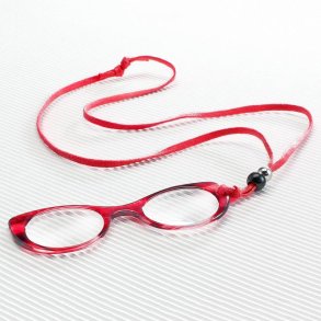 AIRPORT Red retro pendant w.+2.00D magnifier +microf.pouch