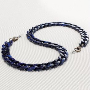 Airport chain in blue acetate+ microfibre pouch