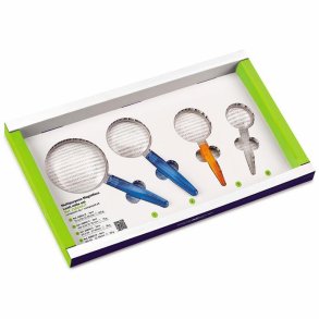 Set of 4 assorted acrylic hand magnifiers D=45mm. w.display