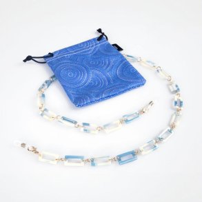 AIRPORT Lt Blue/White Rect. Plastic Chain w/Metal Elements