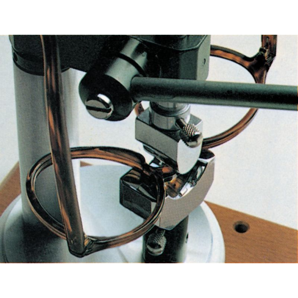 Bending device